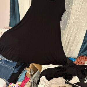 Elegant Black Short sleeve Dress. A line